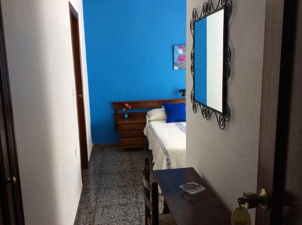 Pension K-Hito Santiago De La Ribera Esterno foto